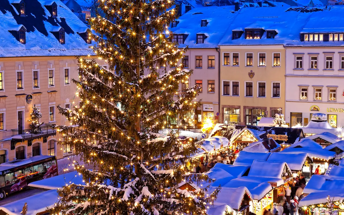 Weihnachtsmarkt in Annaberg-Buchholz im Erzgebirge, Deutschland