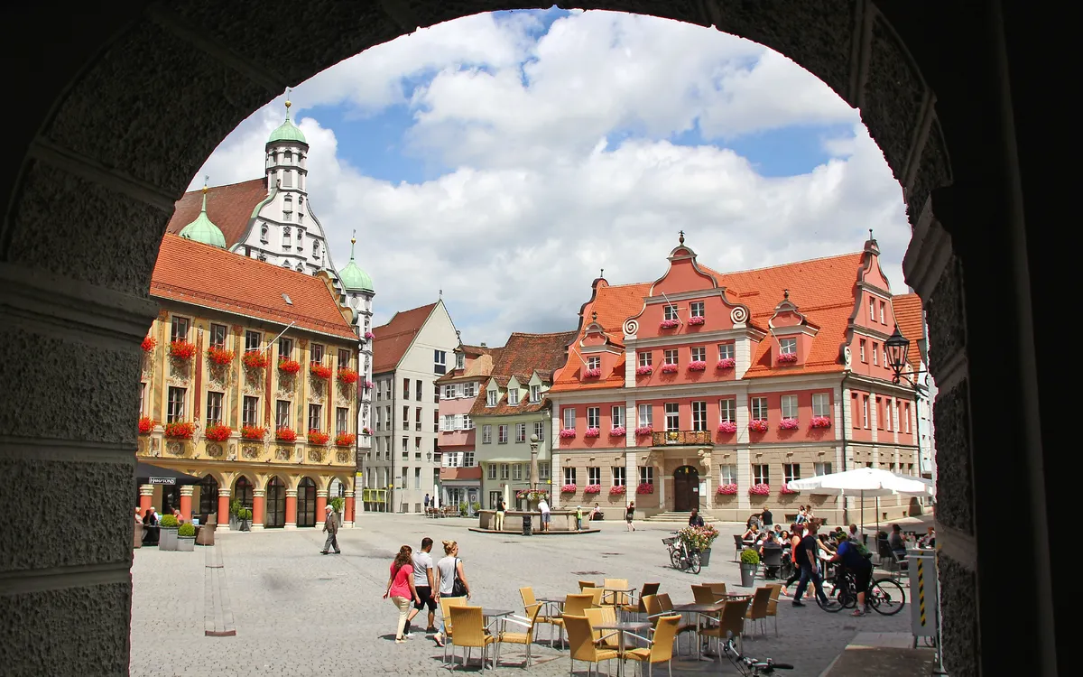 Großzunfthaus am Marktplatz in Memmingen