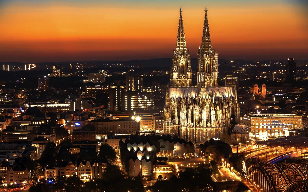 Köln bei Nacht