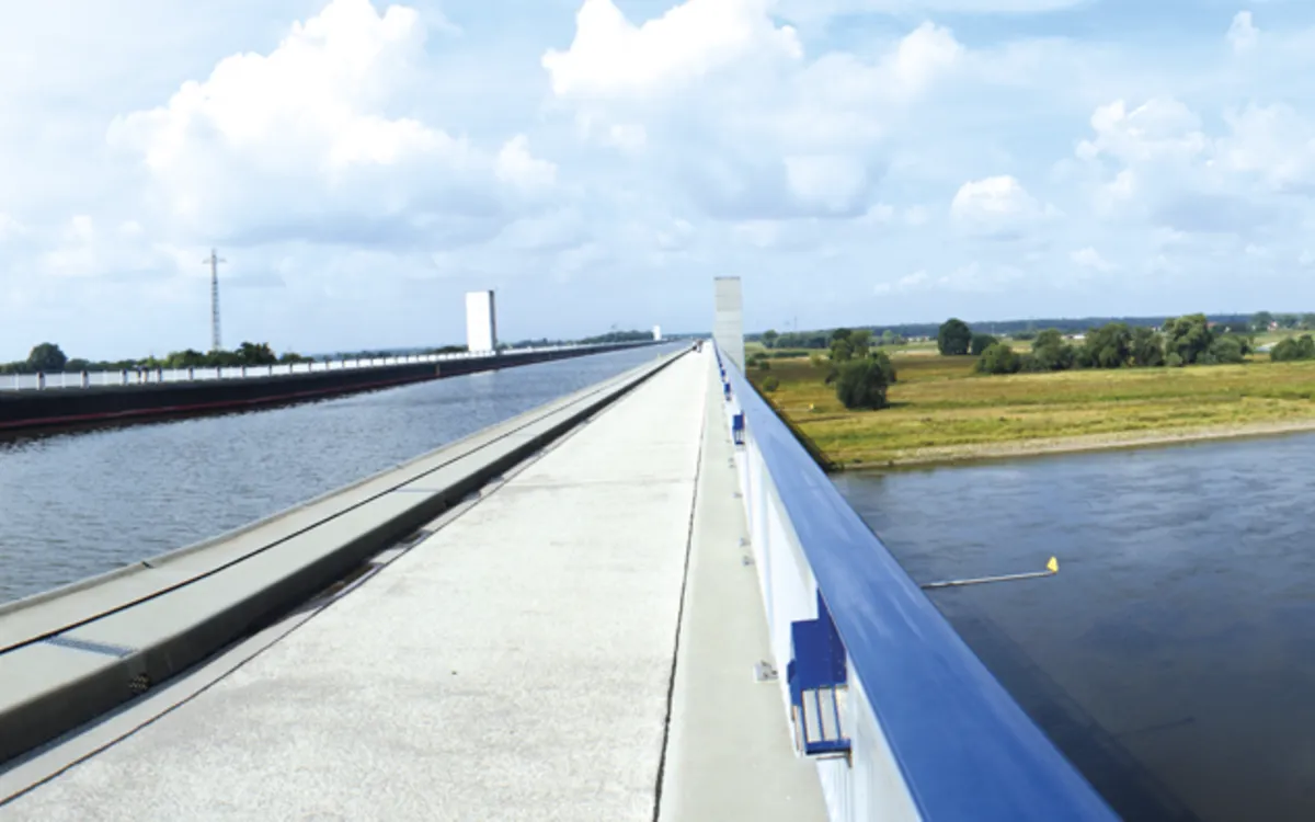 Wasserstraßenkreuz Magdeburg