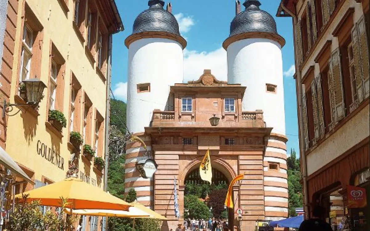 Frühlingsbeginn am Neckar