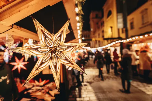 Christkindlmarkt am Rathausplatz in Wien, Österreich