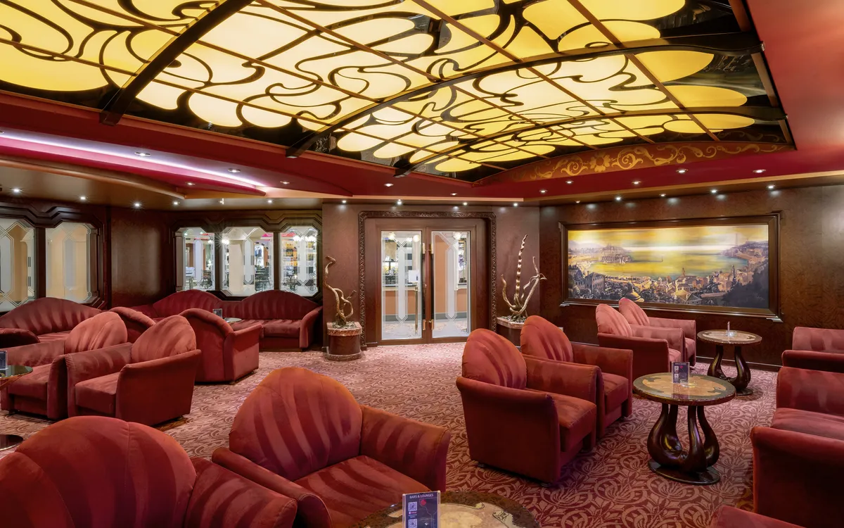 MSC Fantasia Cigar Lounge