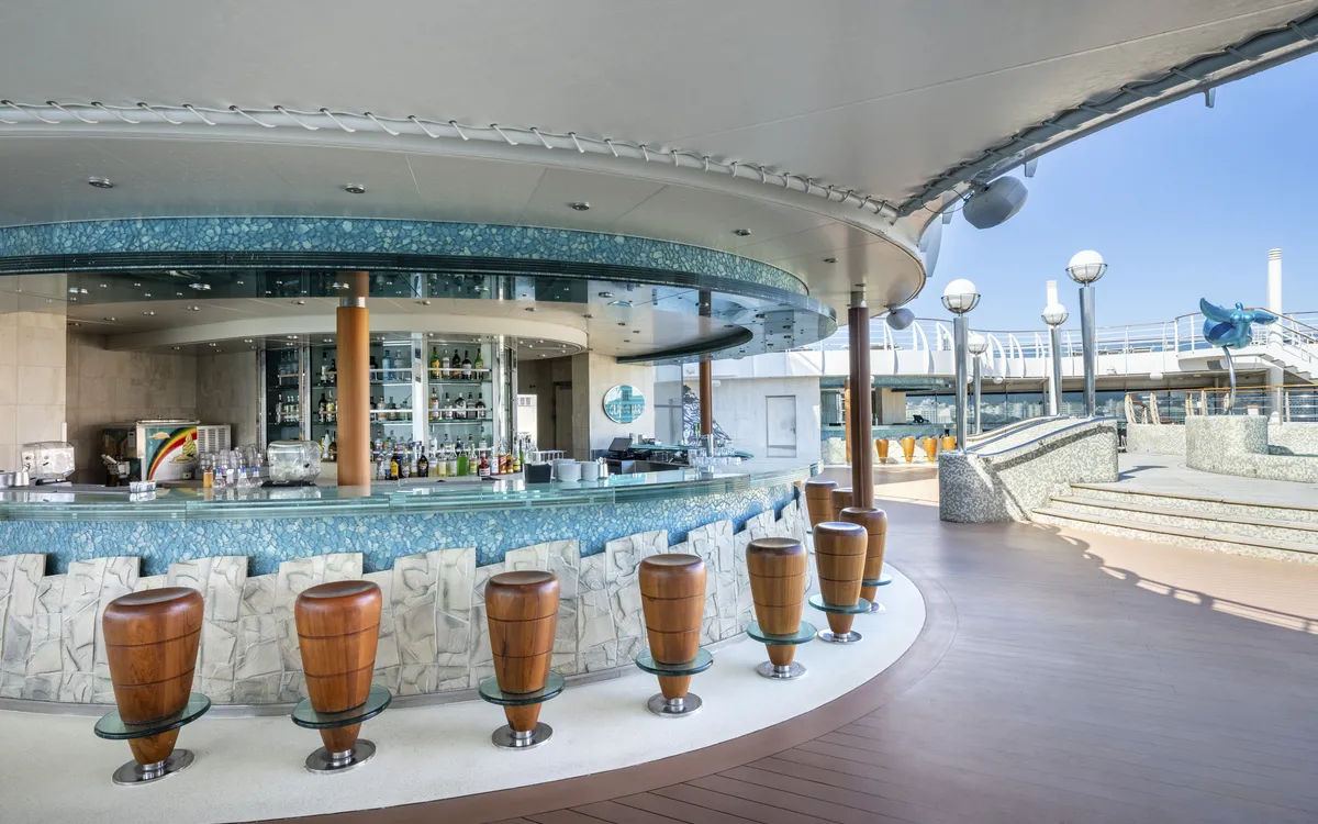 MSC Fantasia Glass Bar