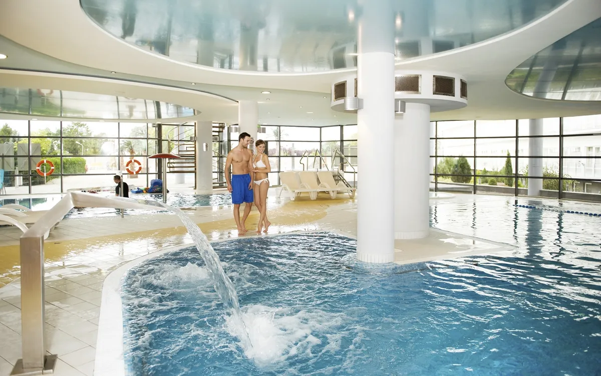 Hotel Ikar Plaza