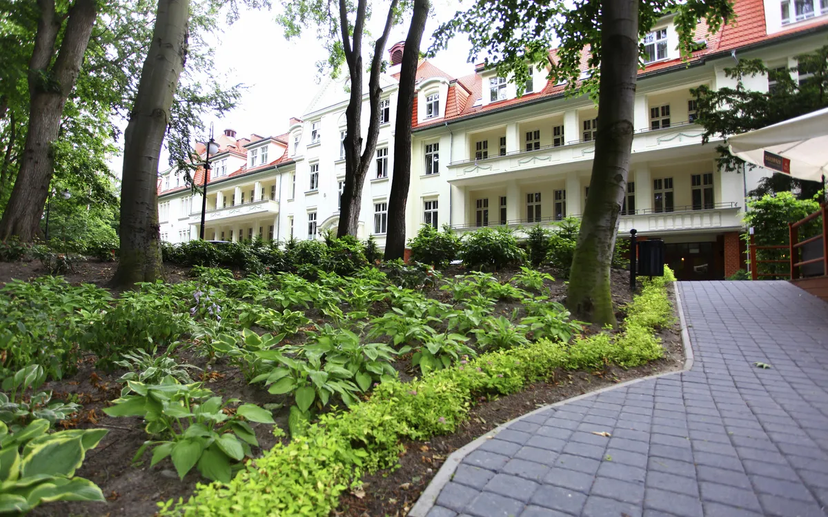 Hotel Kaisers Garten Fassade seitlich