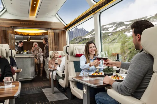 Glacier- und Bernina-Express