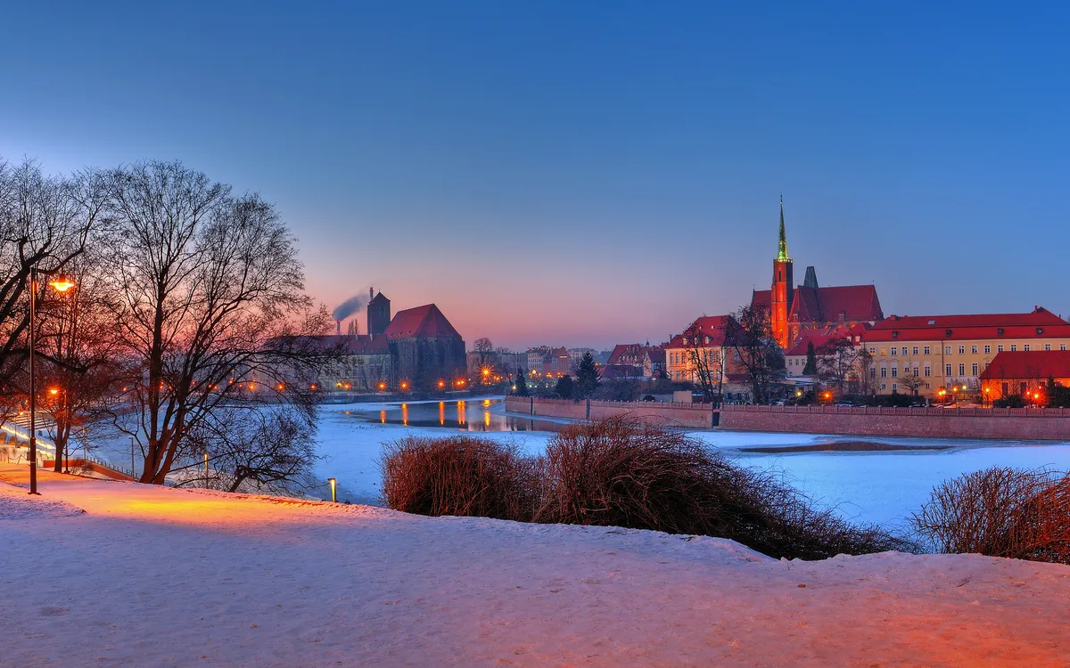 Winterpanorama der Dominsel in Breslau