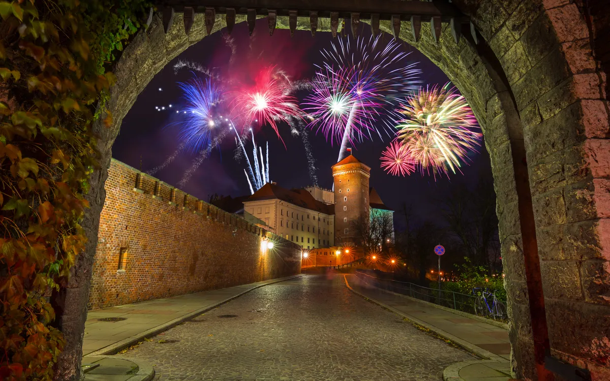 Feuerwerk über der Burg Wawel