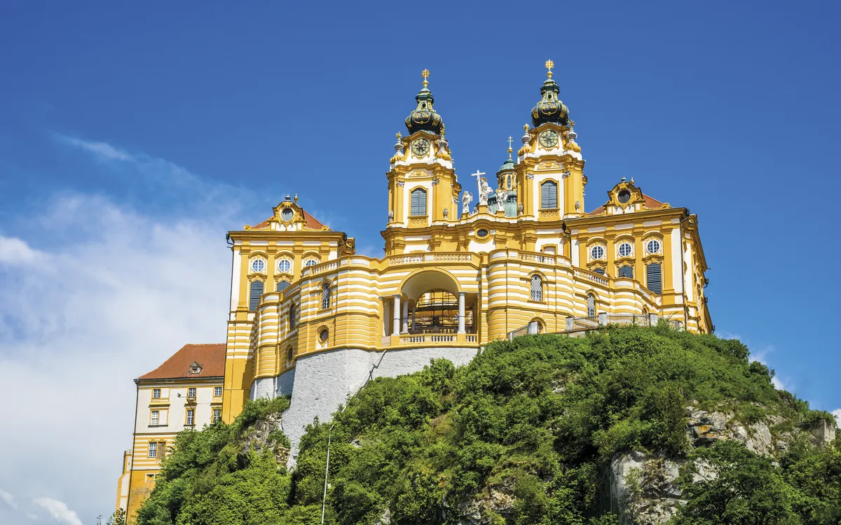 Barockes Benediktinerkloster Stift Melk in der Wachau, Österreich bei Tageslicht.