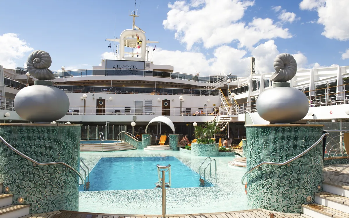 MSC Magnifica Pool