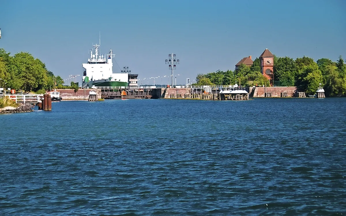Nord-Ostsee-Kanal